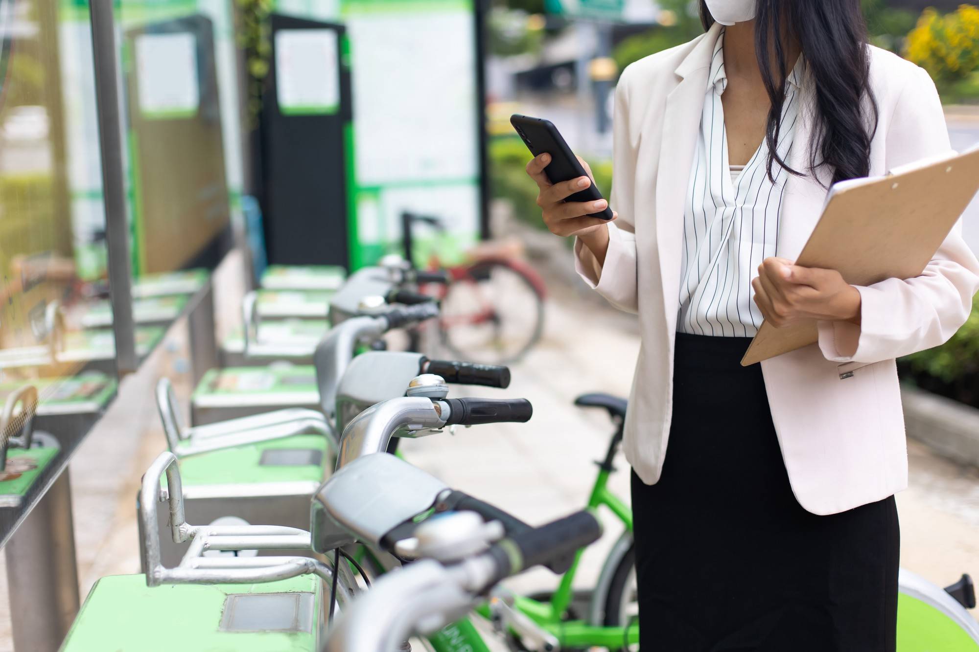 Jak rozwija się elektromobilność w zamówieniach publicznych?